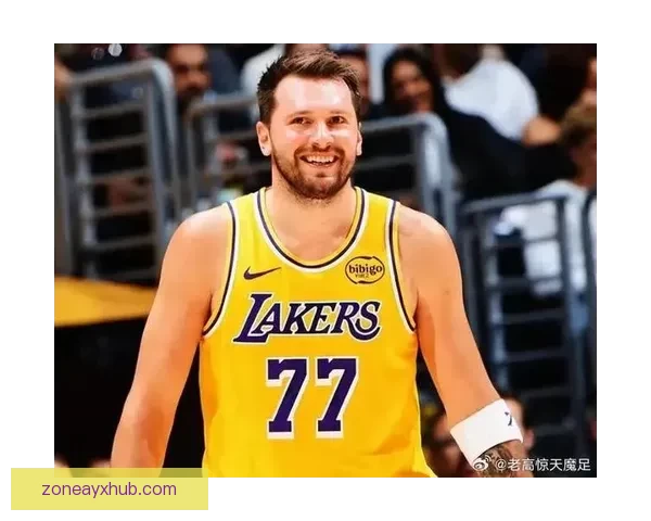 湖人遭重创东契奇里夫斯赛季报销詹姆斯单核迎接首轮三选一挑战