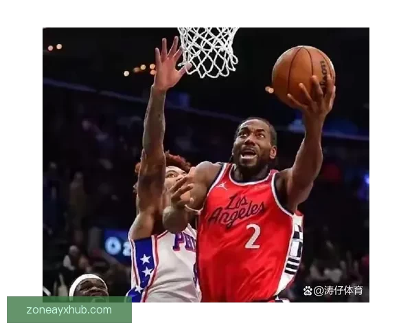 快船莱昂纳德绝杀步行者0.4秒中投带队逆转24分惊险胜